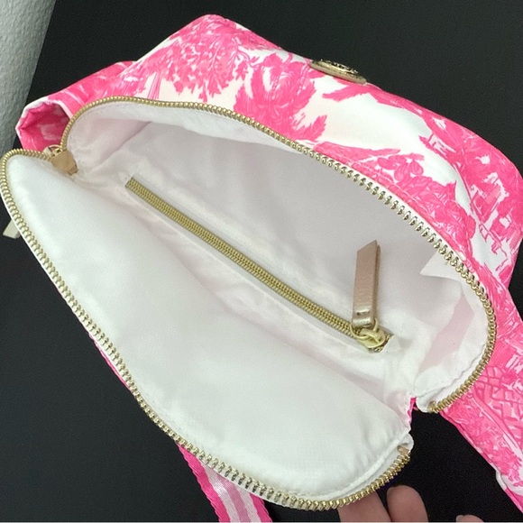 NEW LILLY PULITZER TORREY BELT BAG *RESORT WHITE* ANNIVERSARY TOILE - Picture 11 of 12